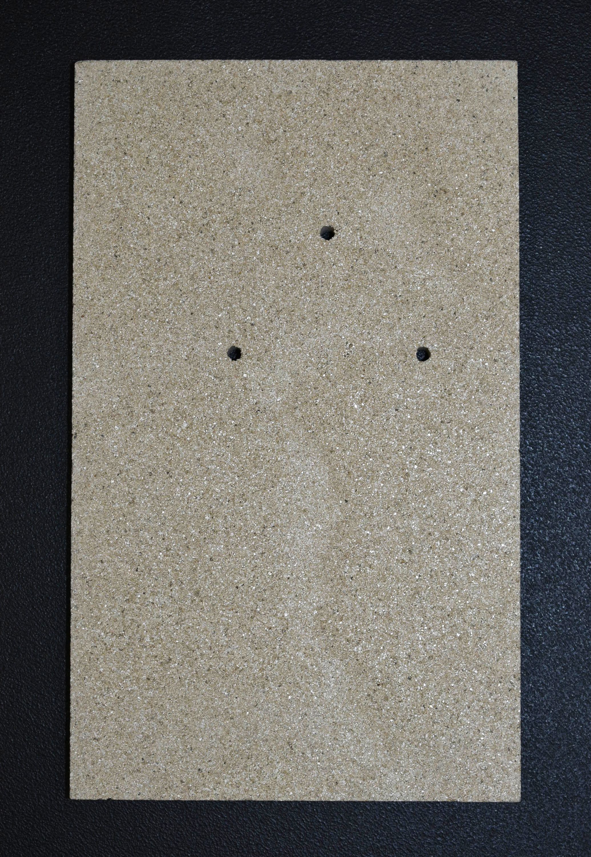 Justus Frisco Rückwandstein links